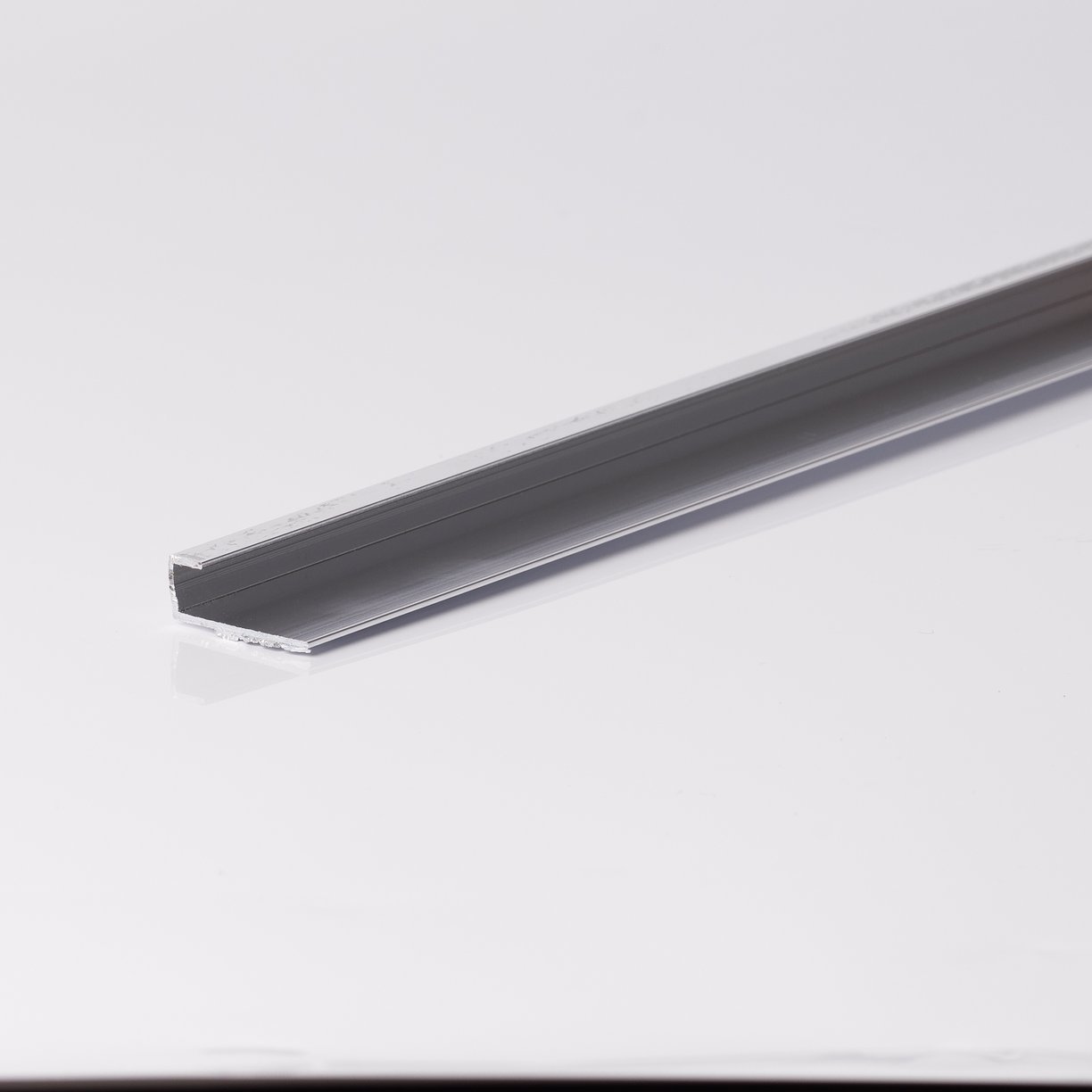 8mm Aluminium End Cap / U End Trim - 2.7m