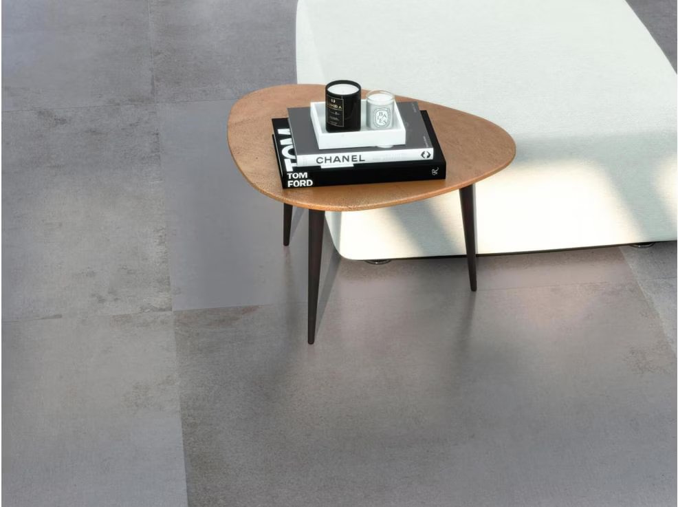 Steel Acero (59.6 x 59.6cm)