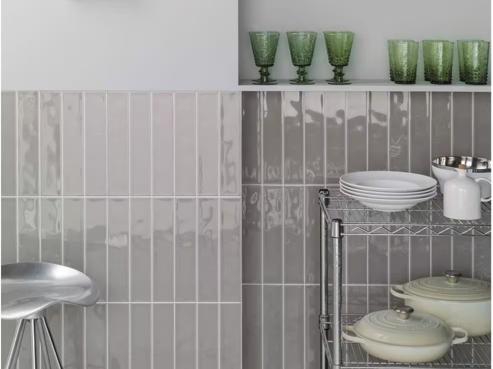 Malaga Acero (25 x 44.3cm)