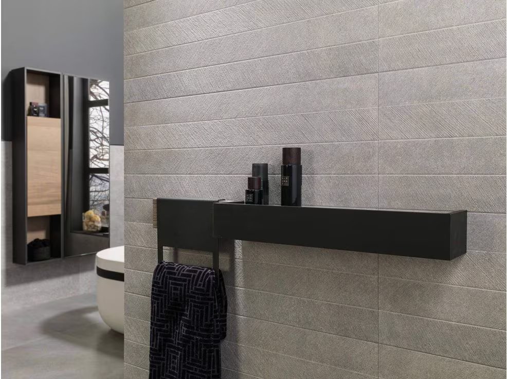 Spiga Bottega Acero (33.3 x 59.2cm)