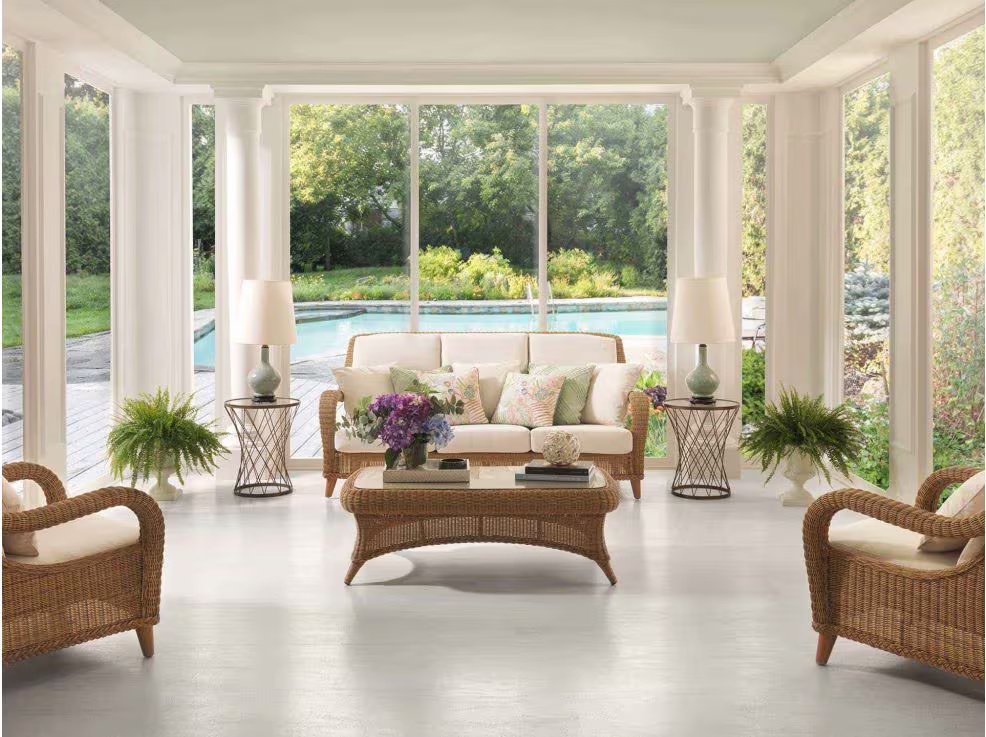 Madagascar Blanco (44.3 x 44.3cm)