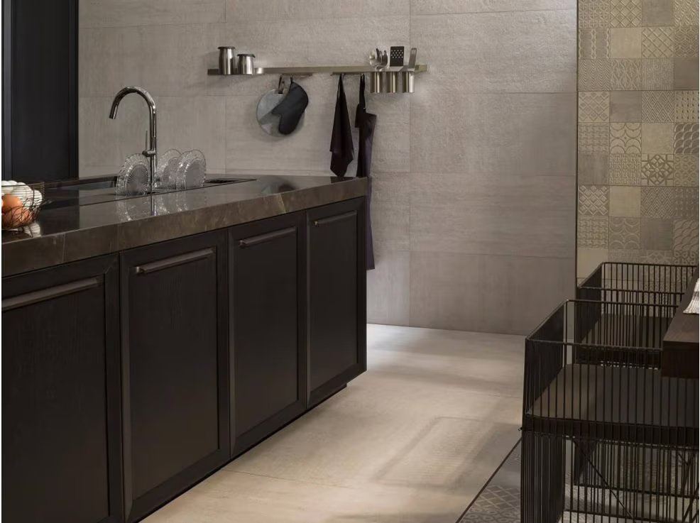 Nantes Caliza (59.6 x 59.6cm)