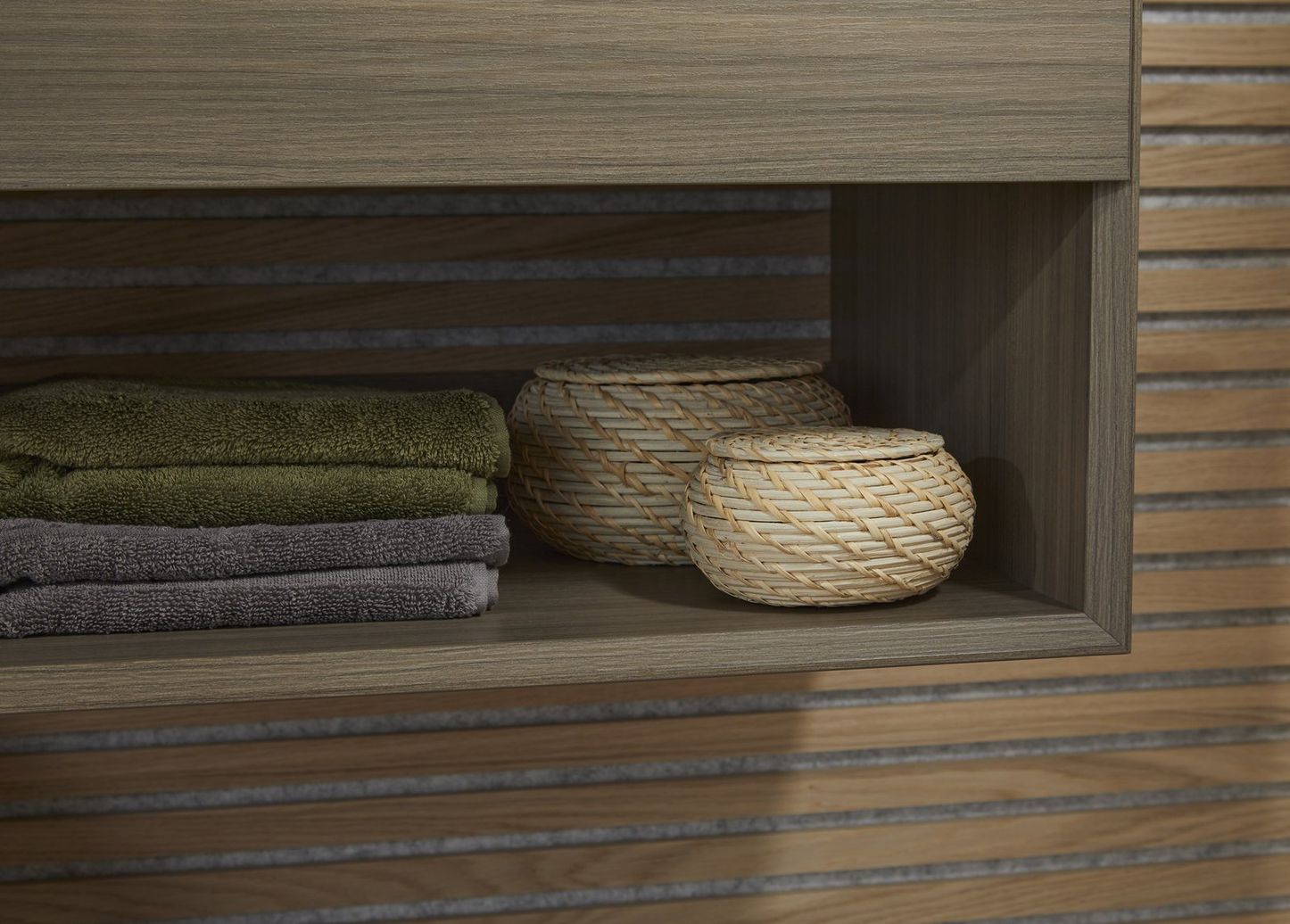 Oakley 600 Wall Hung 1-Drawer Vanity Unit with Armastone Basin