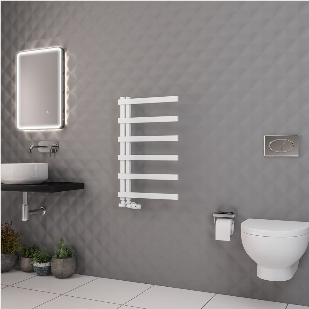 Platani 800 x 500mm Towel Rail