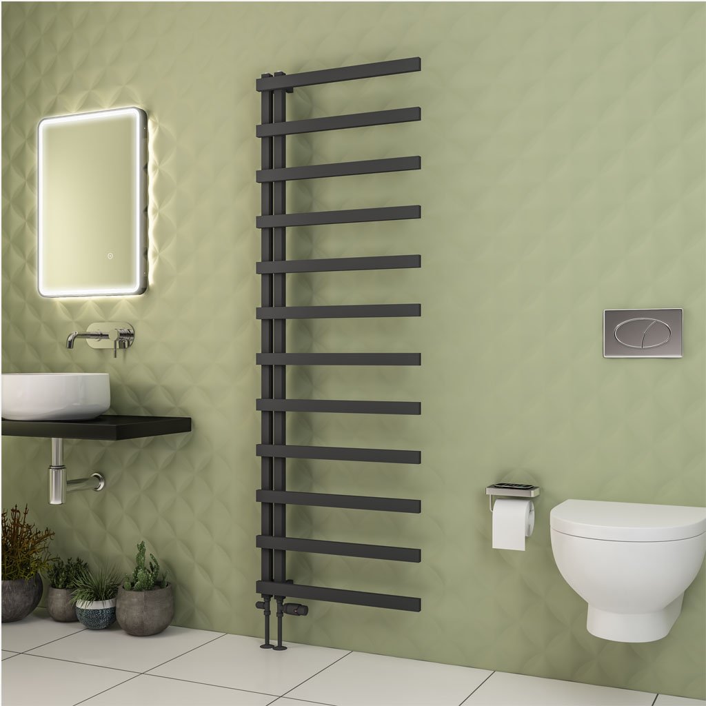 Platani 1800 x 600mm Towel Rail