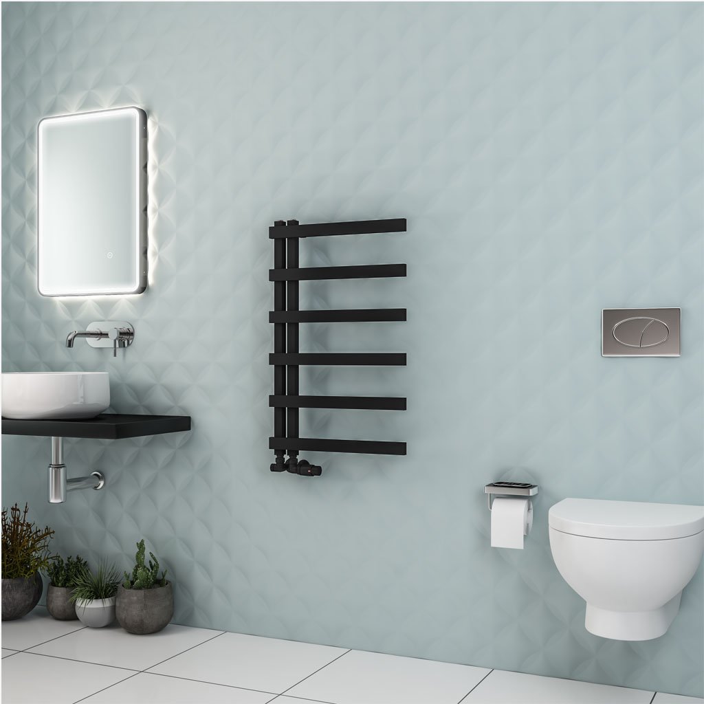 Platani 800 x 500mm Towel Rail