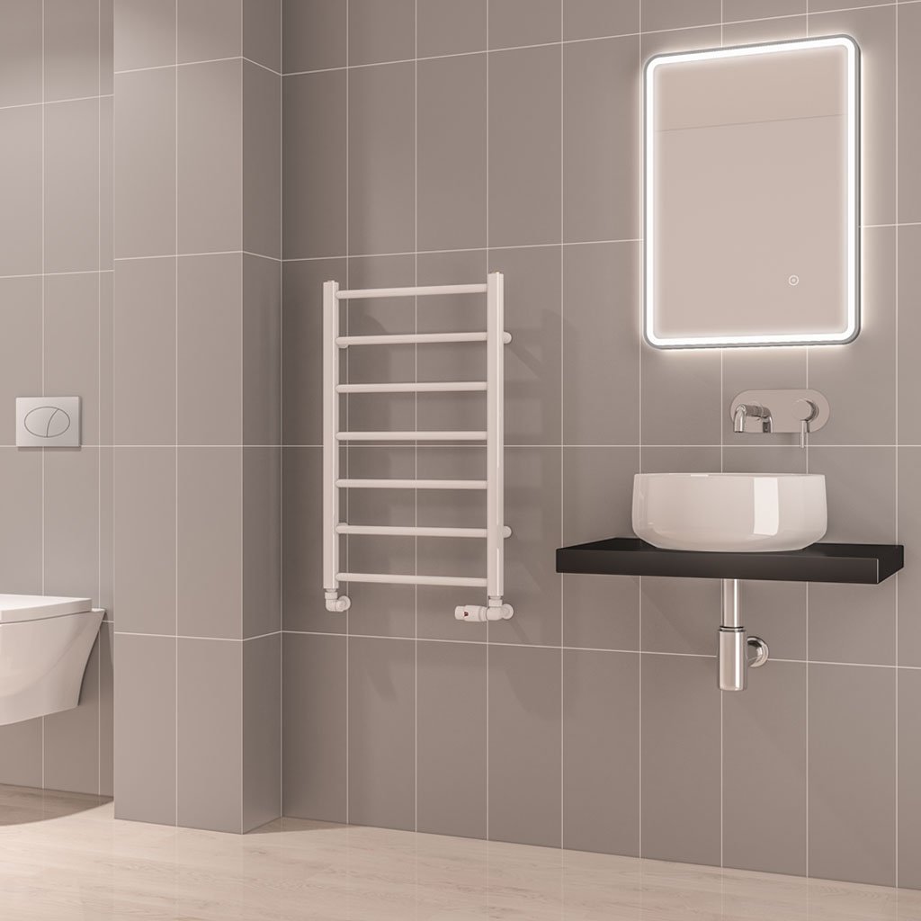 Tuscan Round 800 x 500 Towel Rail