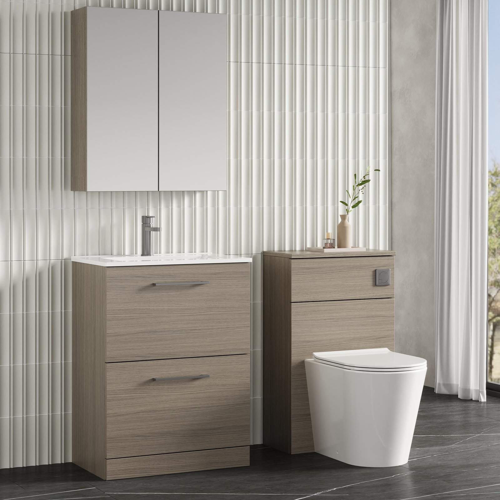 600 FS 2-Drawer Vanity & Basin 2