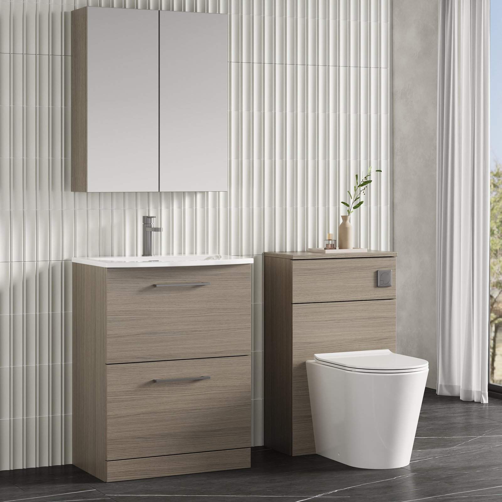 600 FS 2-Drawer Vanity & Basin 4