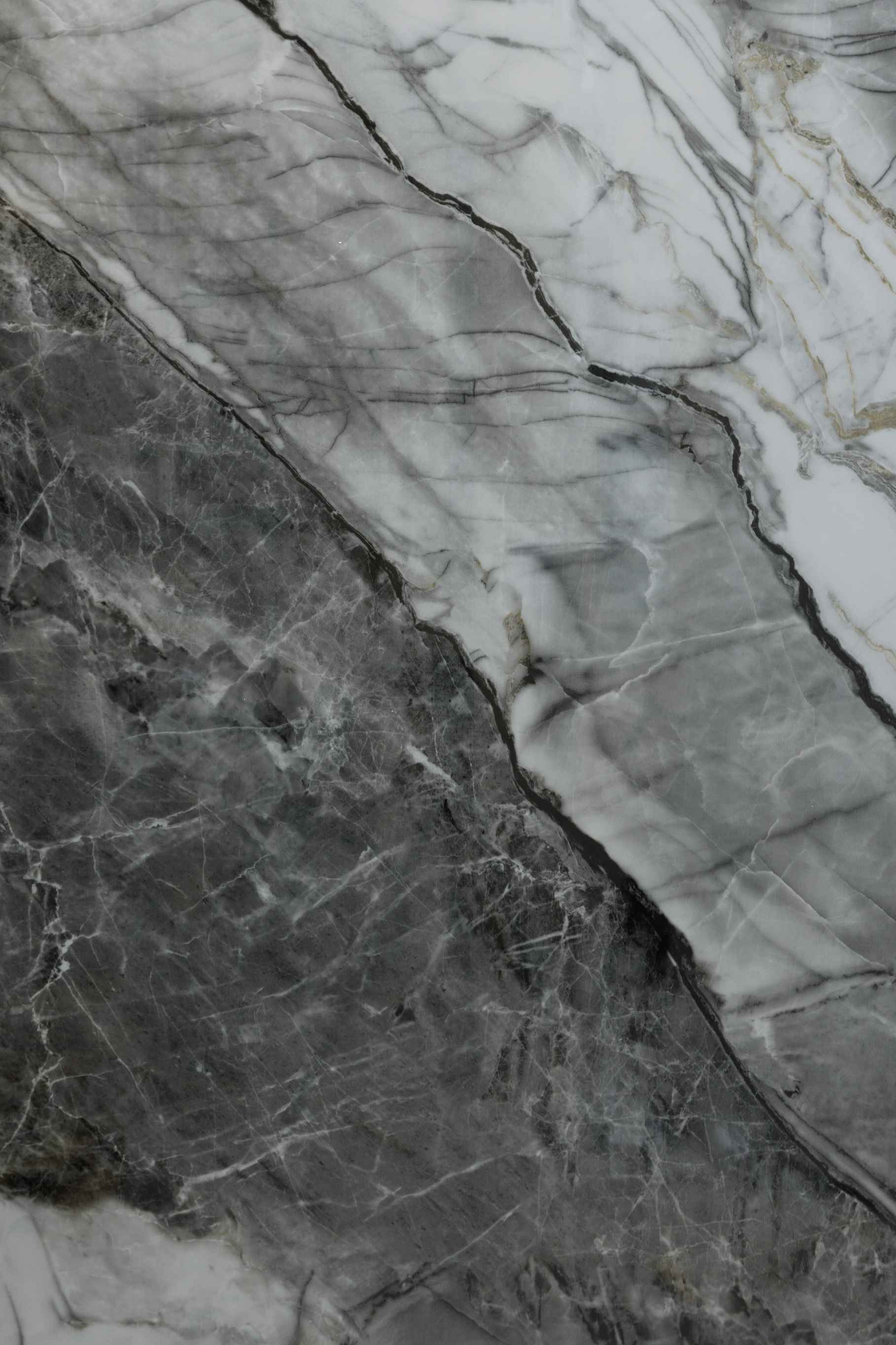 10mm Solerno Gloss - 2.4m x 1000mm