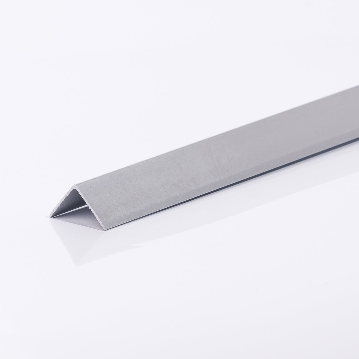 20 x 20mm Matt Sil Metal Angle 2.7m