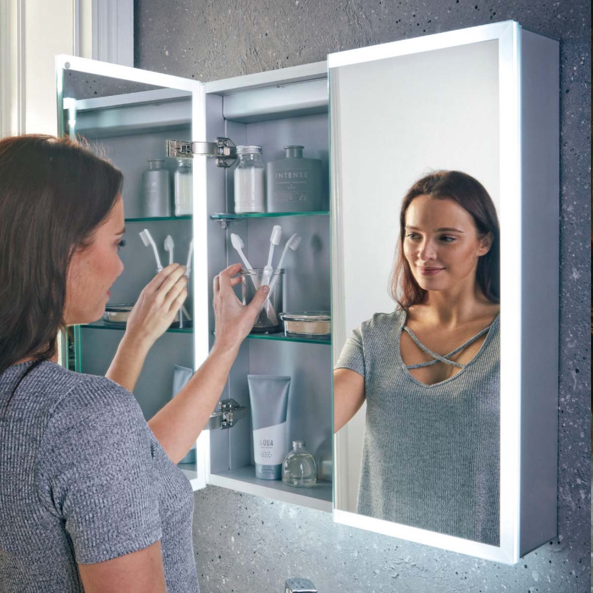 MOQ Mia LED Mirror Cabinet W/Demister Pad & Shaver Socket 600 x 700mm