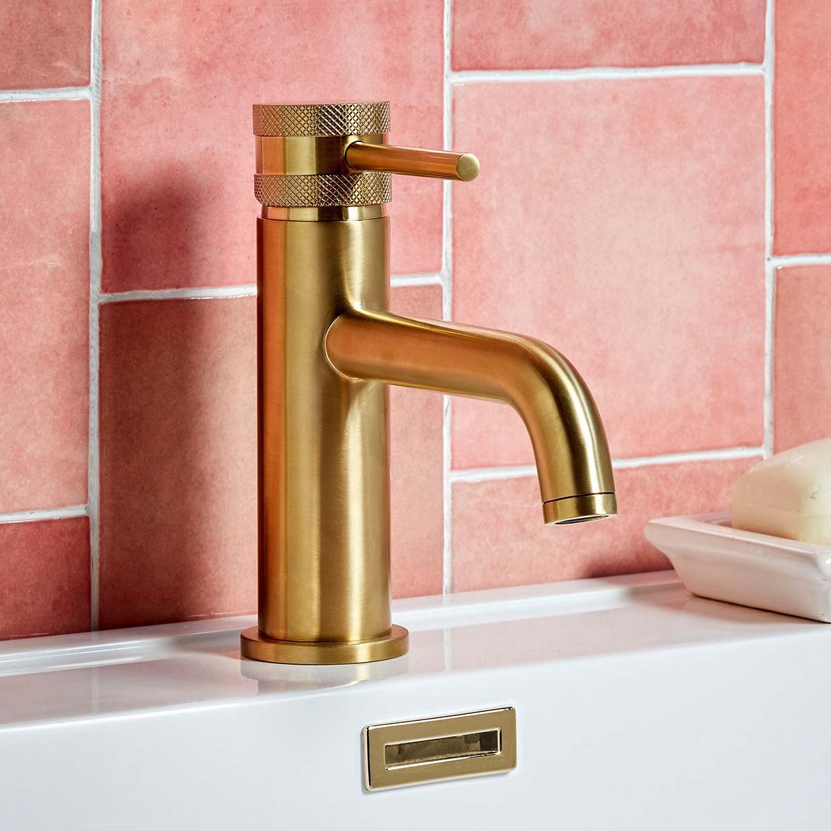 MOQ Core Mono Basin Mixer Brushed Brass (Basin Waste Separate)