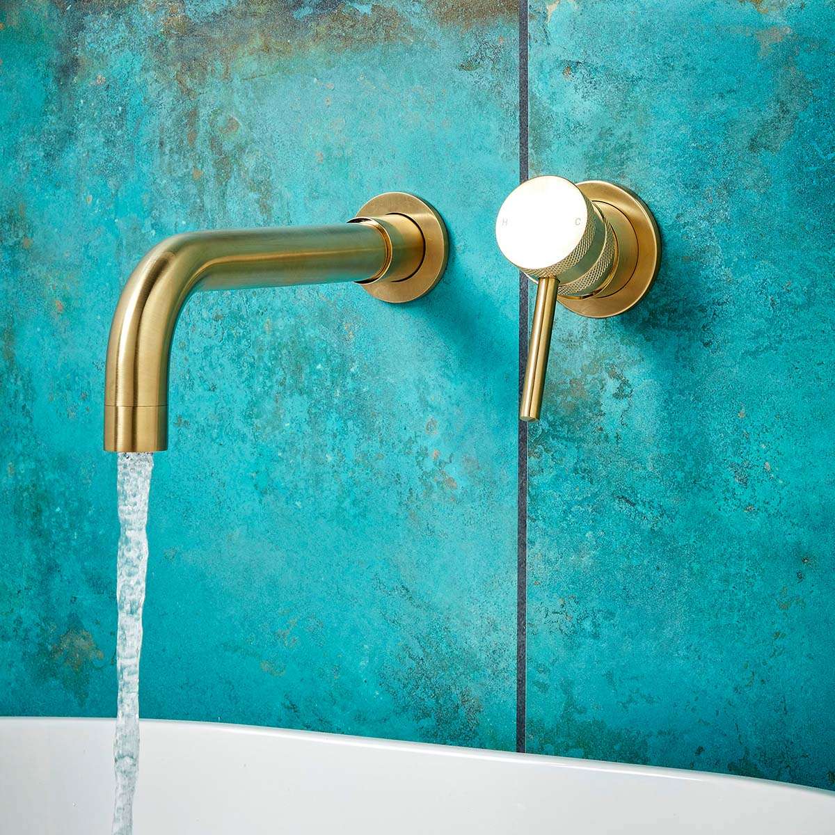 MOQ Core Wall Mounted Basin Tap Brushed Brass
