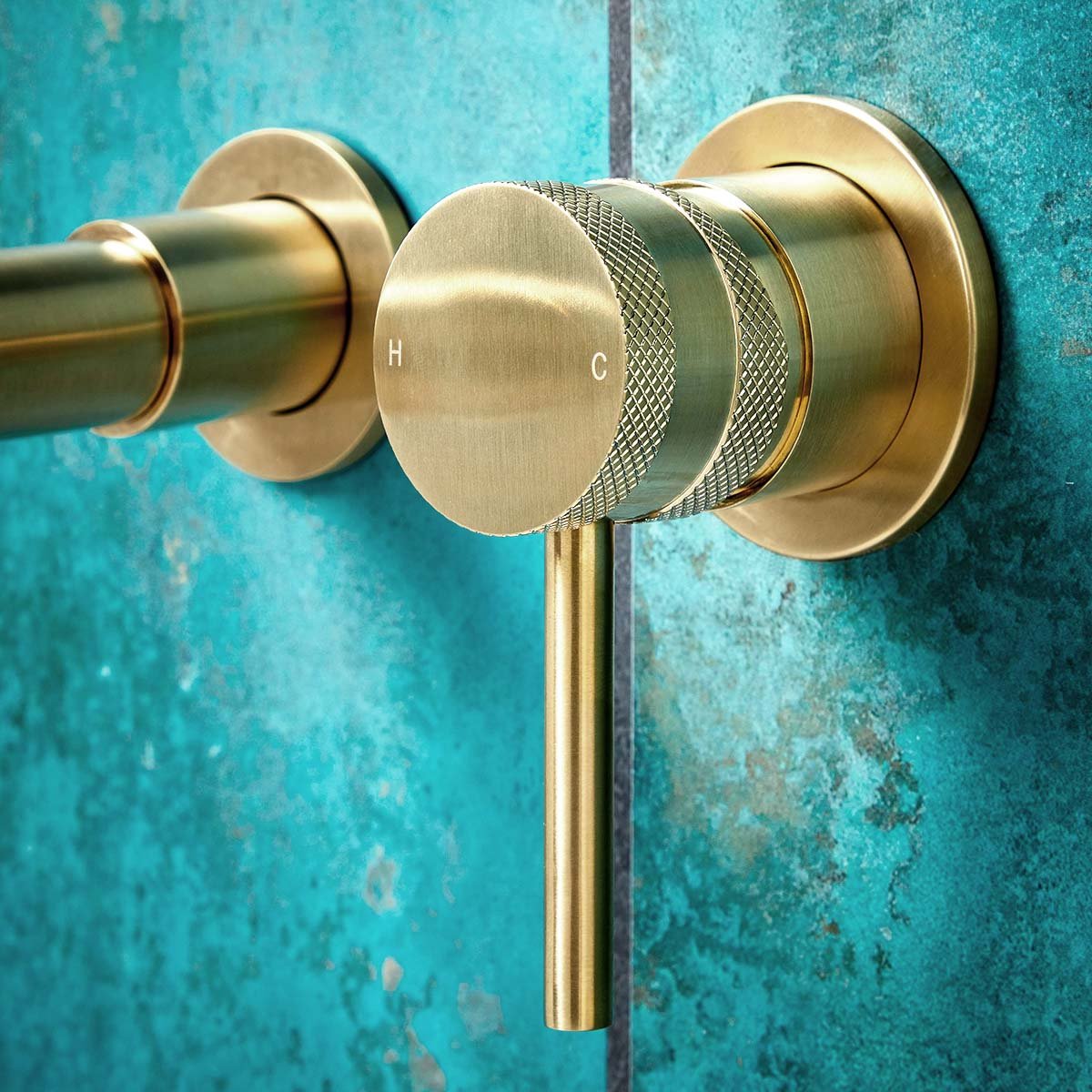 MOQ Core Wall Mounted Basin Tap Brushed Brass