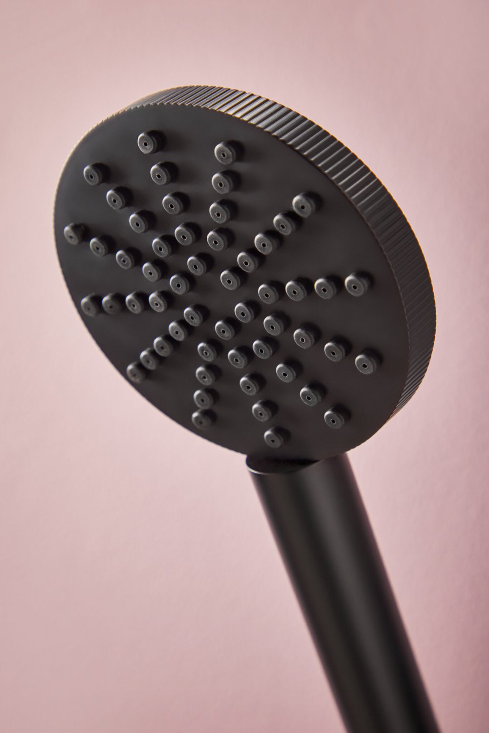 Riser Rail Concealed Black