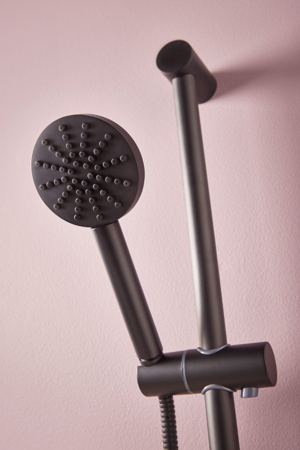 Riser Rail Exposed Black