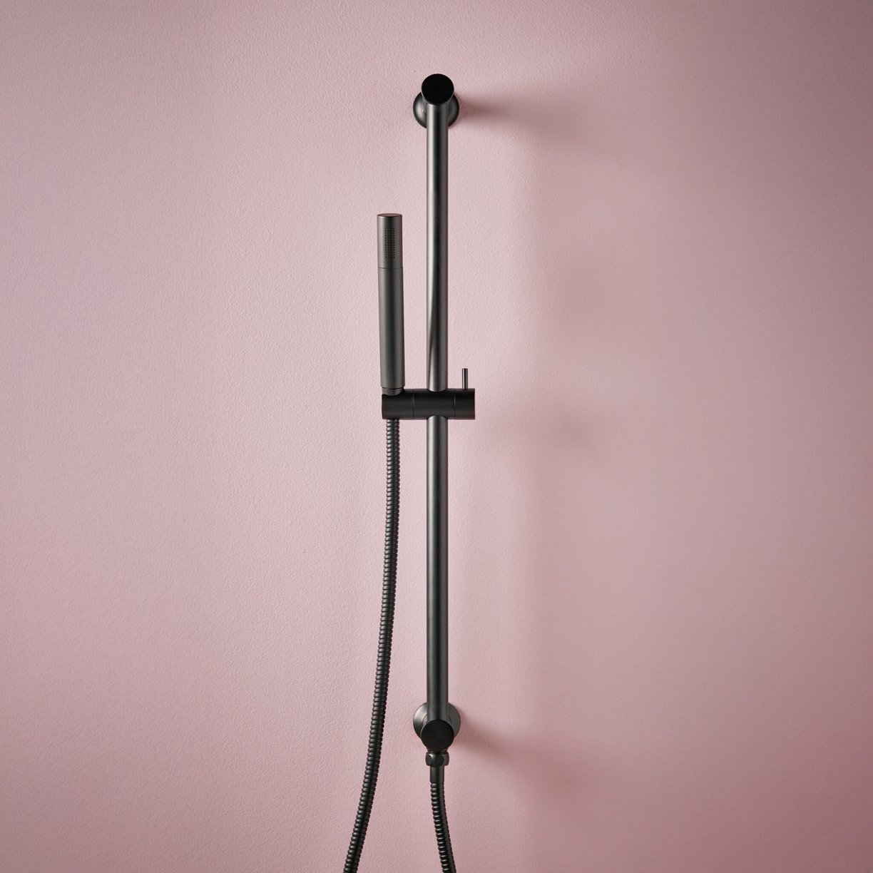 Riser Rail & Handset inc. Hoses Black